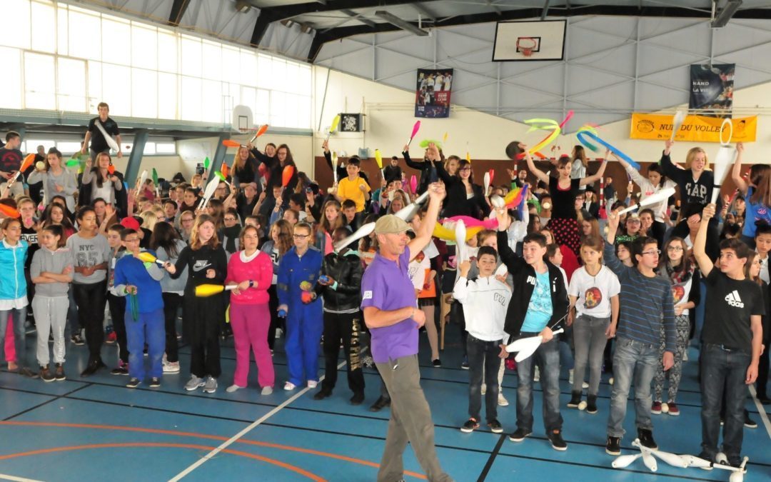 Le collège AU FESTIVAL NATIONAL DU CIRQUE A SURGERES !!!